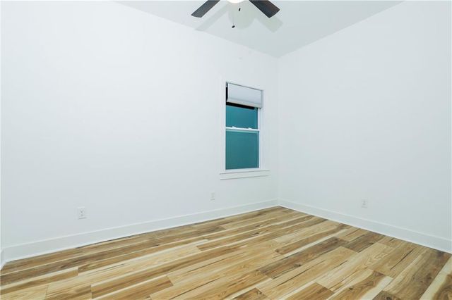 3040 Valley Circle, Decatur, GA 30033