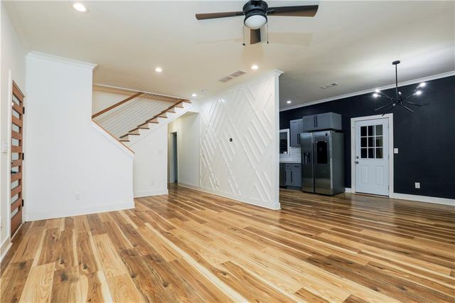 3040 Valley Circle, Decatur, GA 30033