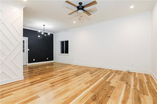 3040 Valley Circle, Decatur, GA 30033