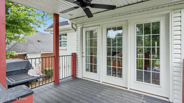 10114 Glen Rose Ct, Louisville, KY 40229