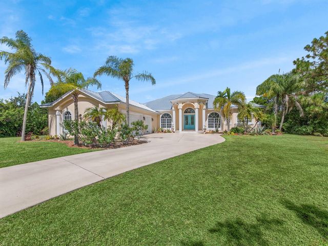 7820 SW Saddlebrook Drive, Port St. Lucie, FL 34986