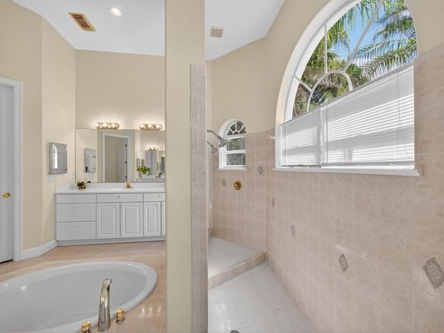 7820 SW Saddlebrook Drive, Port St. Lucie, FL 34986