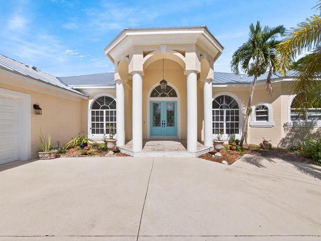 7820 SW Saddlebrook Drive, Port St. Lucie, FL 34986