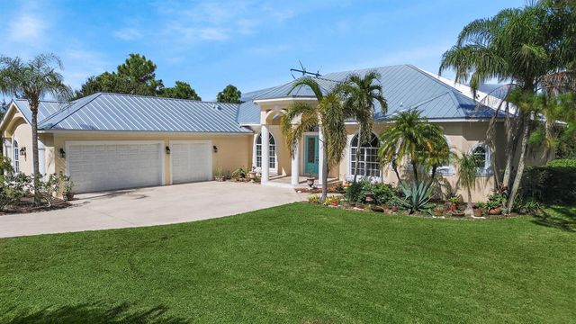 7820 SW Saddlebrook Drive, Port St. Lucie, FL 34986