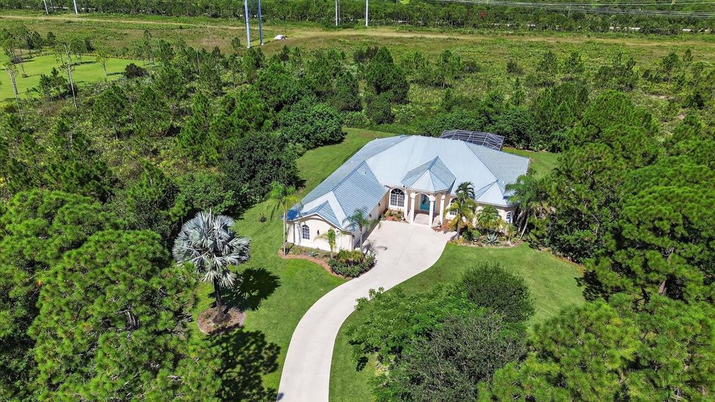 7820 SW Saddlebrook Drive, Port St. Lucie, FL 34986
