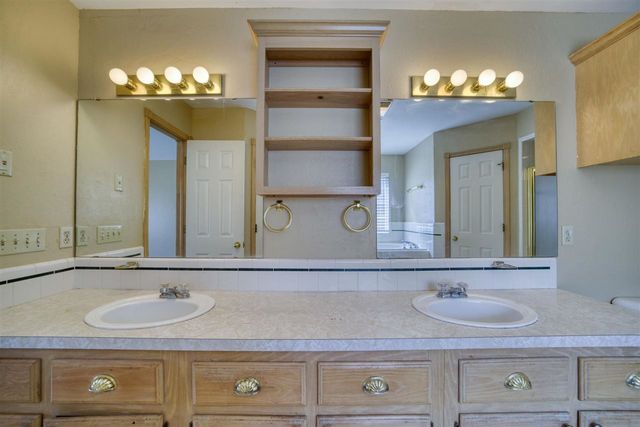 2112 NW Ashley, Lawton, OK 73505