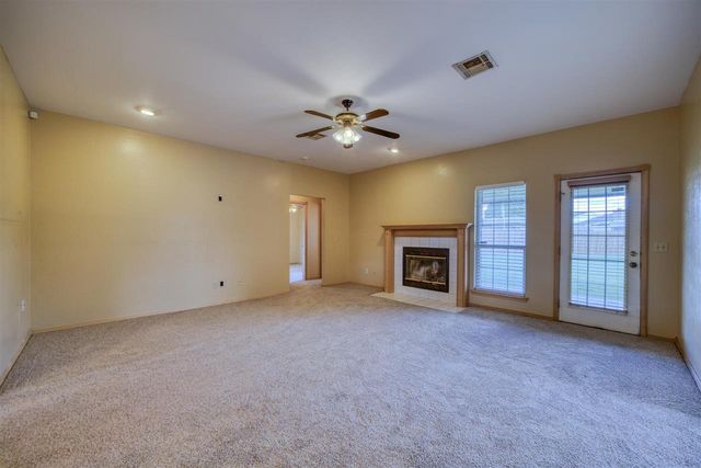 2112 NW Ashley, Lawton, OK 73505