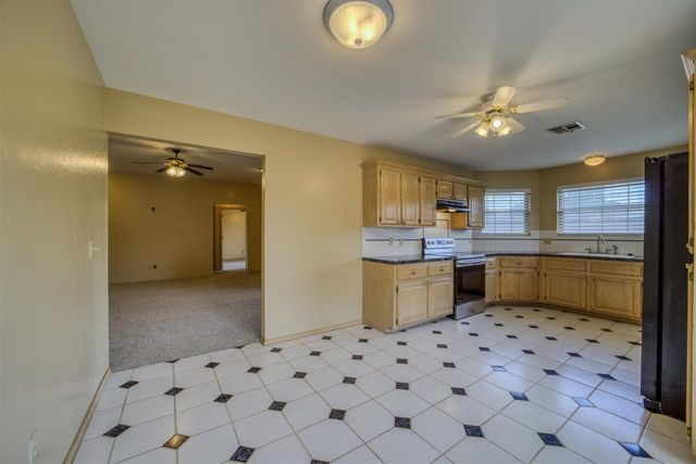 2112 NW Ashley, Lawton, OK 73505