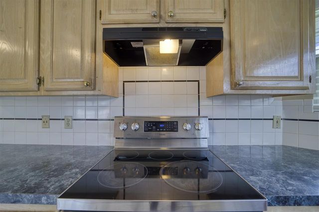 2112 NW Ashley, Lawton, OK 73505