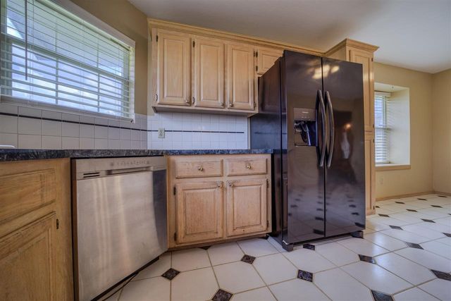 2112 NW Ashley, Lawton, OK 73505