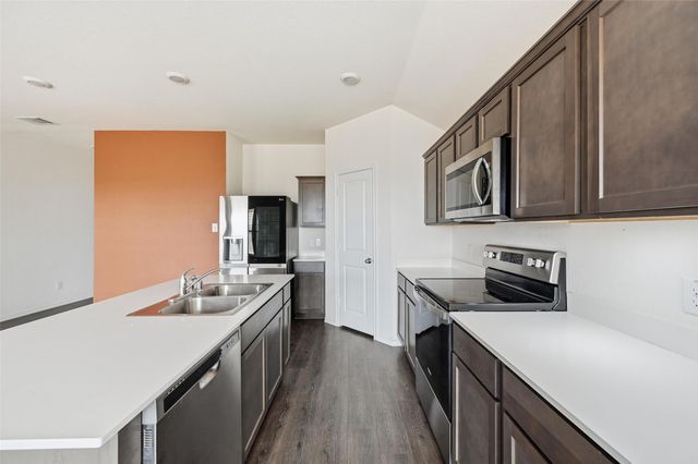 1708 Misty Meadow Lane, Lancaster, TX 75146