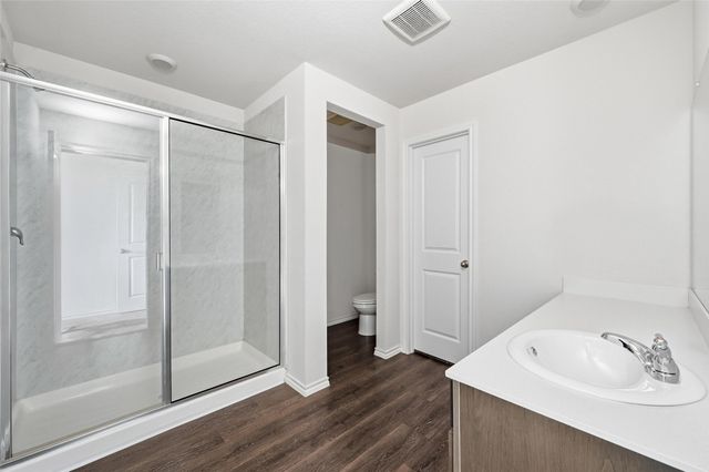 1708 Misty Meadow Lane, Lancaster, TX 75146