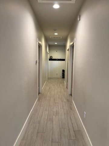 3300 N Lindsay Avenue, Oklahoma City, OK 73105