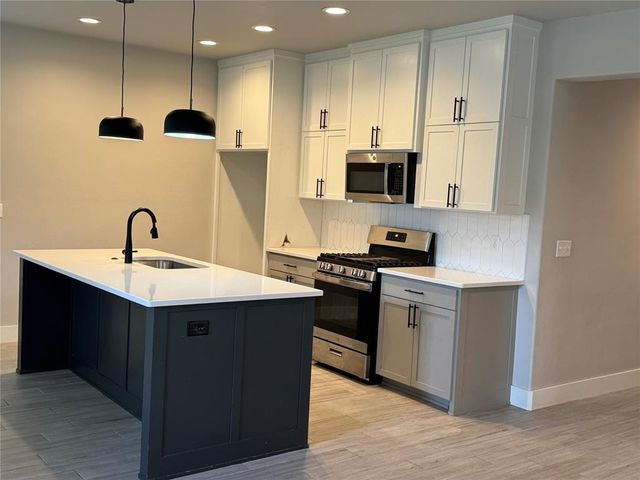 3300 N Lindsay Avenue, Oklahoma City, OK 73105