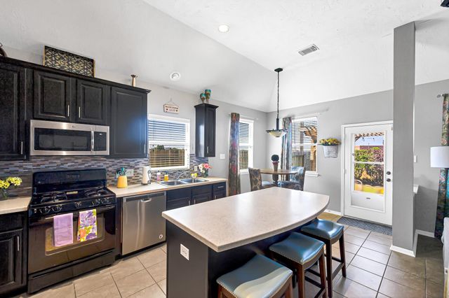 2299 Cantabria Lane, League City, TX 77573