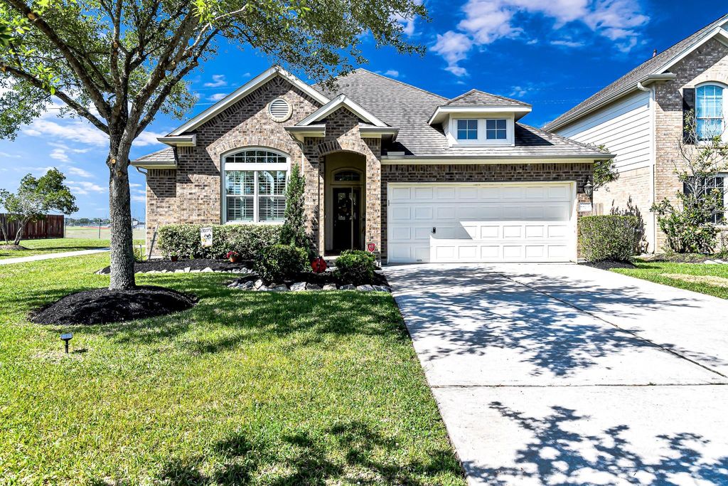 2299 Cantabria Lane, League City, TX 77573