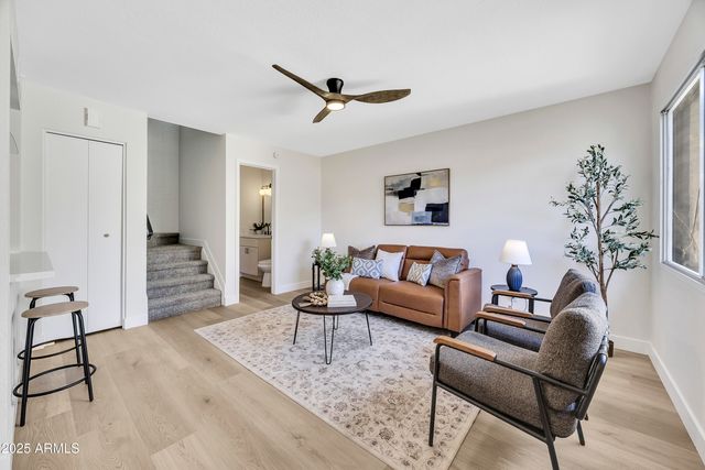 8056 N 32ND Lane, Phoenix, AZ 85051