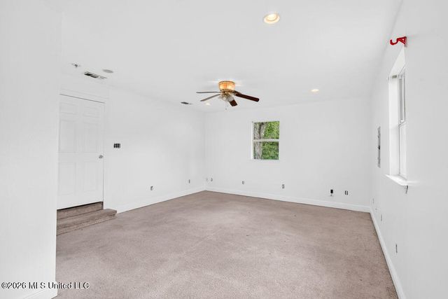 542 Saint John Street, Bay Saint Louis, MS 39520
