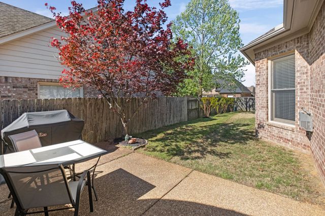 4905 FOX SPRINGS DR, Collierville, TN 38017