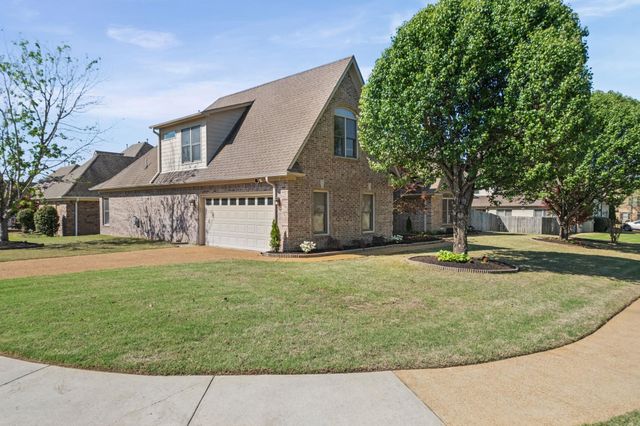 4905 FOX SPRINGS DR, Collierville, TN 38017