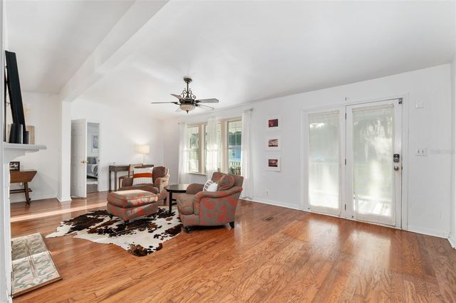20361 1ST STREET, Mc Intosh, FL 32664
