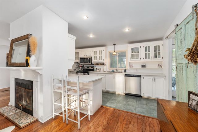 20361 1ST STREET, Mc Intosh, FL 32664