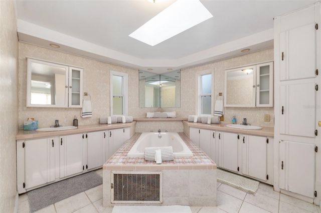 20361 1ST STREET, Mc Intosh, FL 32664