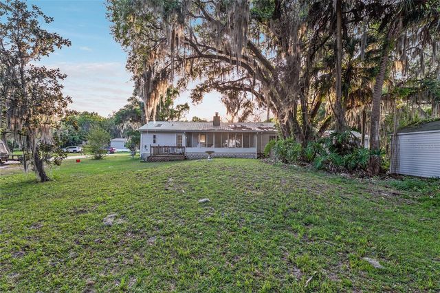 20361 1ST STREET, Mc Intosh, FL 32664