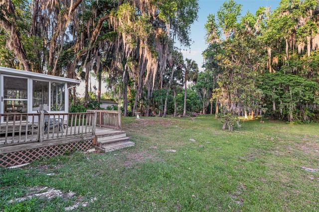 20361 1ST STREET, Mc Intosh, FL 32664