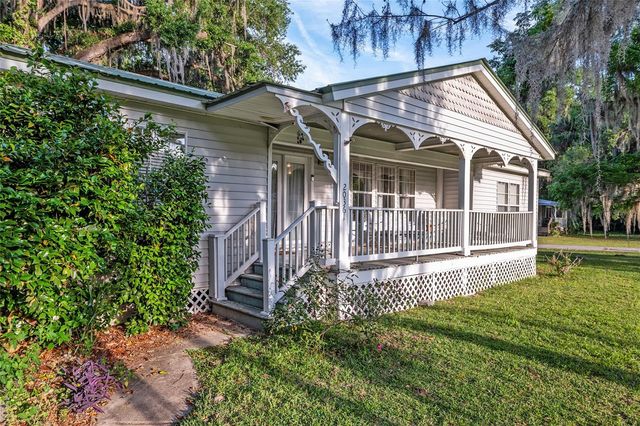 20361 1ST STREET, Mc Intosh, FL 32664