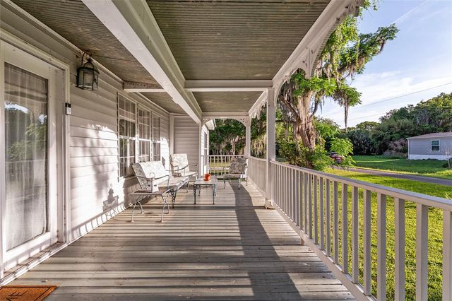 20361 1ST STREET, Mc Intosh, FL 32664