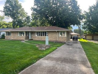 3833 38th Street, Des Moines, IA 50310