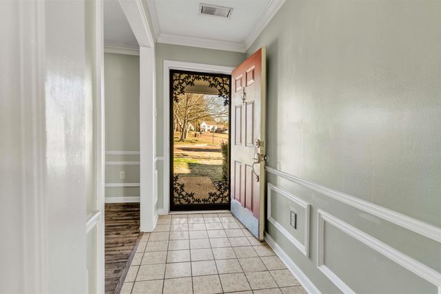 301 E HARPERS FERRY RD, Collierville, TN 38017