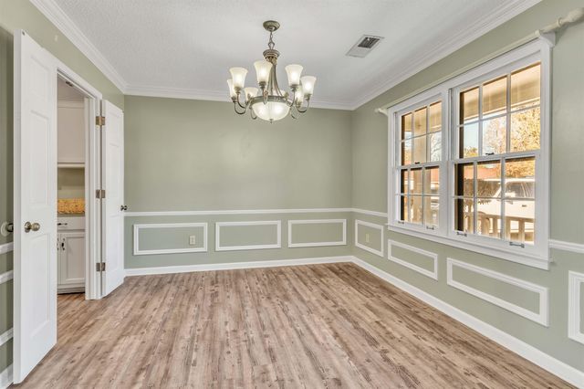 301 E HARPERS FERRY RD, Collierville, TN 38017