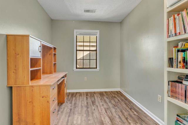 301 E HARPERS FERRY RD, Collierville, TN 38017