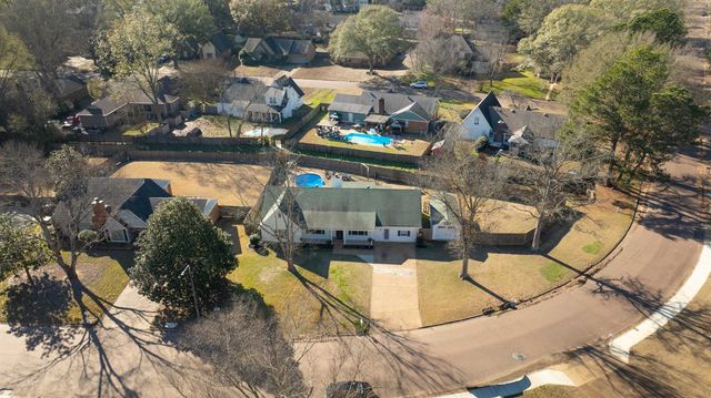 301 E HARPERS FERRY RD, Collierville, TN 38017