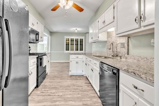 301 E HARPERS FERRY RD, Collierville, TN 38017