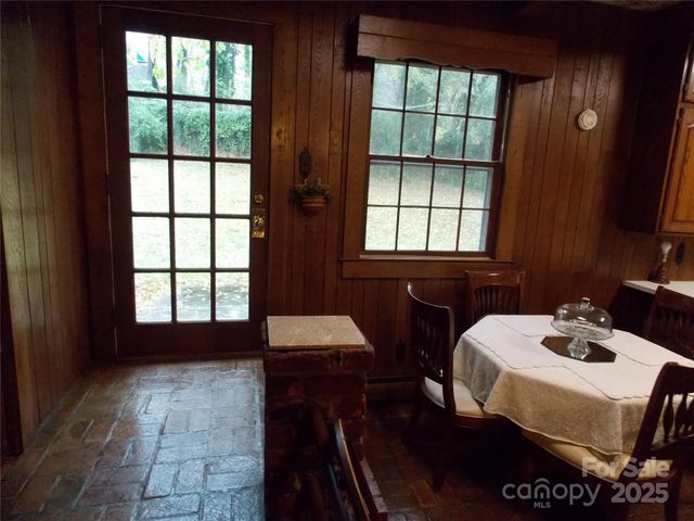 113 Eastwood Park Drive, Lenoir, NC 28645