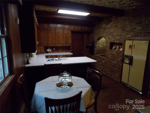 113 Eastwood Park Drive, Lenoir, NC 28645