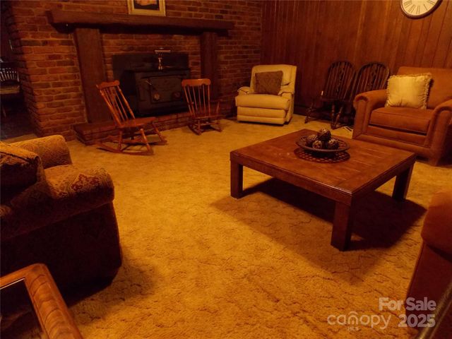 113 Eastwood Park Drive, Lenoir, NC 28645