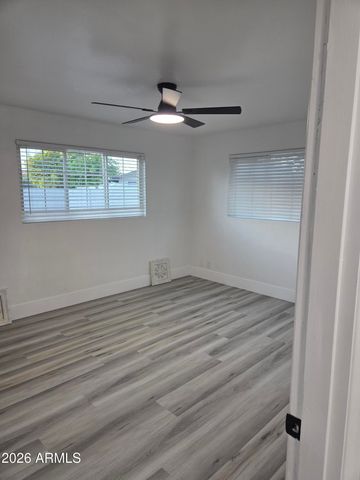 1010 E 6TH Place, Mesa, AZ 85203