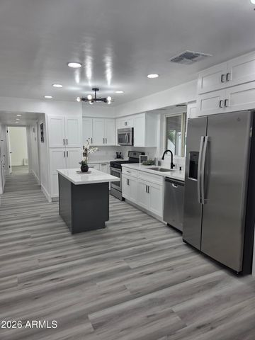 1010 E 6TH Place, Mesa, AZ 85203