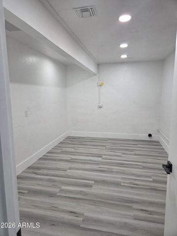 1010 E 6TH Place, Mesa, AZ 85203