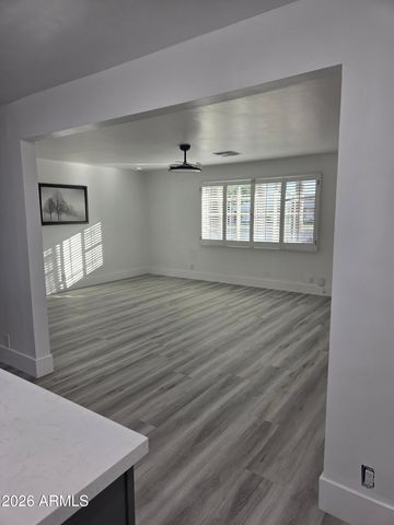 1010 E 6TH Place, Mesa, AZ 85203