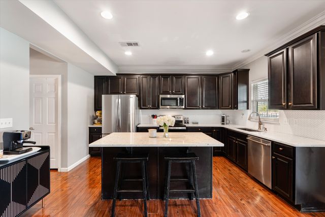 1601 Muirwood Blvd, Murfreesboro, TN 37128