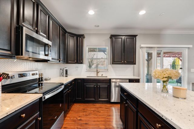 1601 Muirwood Blvd, Murfreesboro, TN 37128