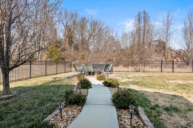 1601 Muirwood Blvd, Murfreesboro, TN 37128