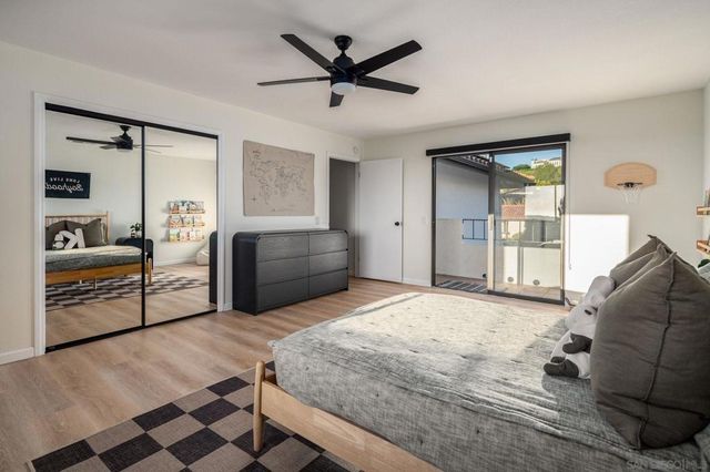 2524 Luciernaga St, Carlsbad, CA 92009