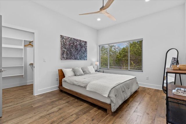 20904 Northland DR, Lago Vista, TX 78645