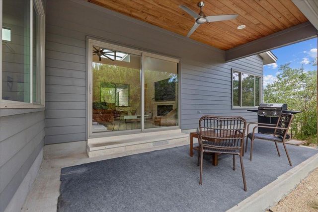 20904 Northland DR, Lago Vista, TX 78645